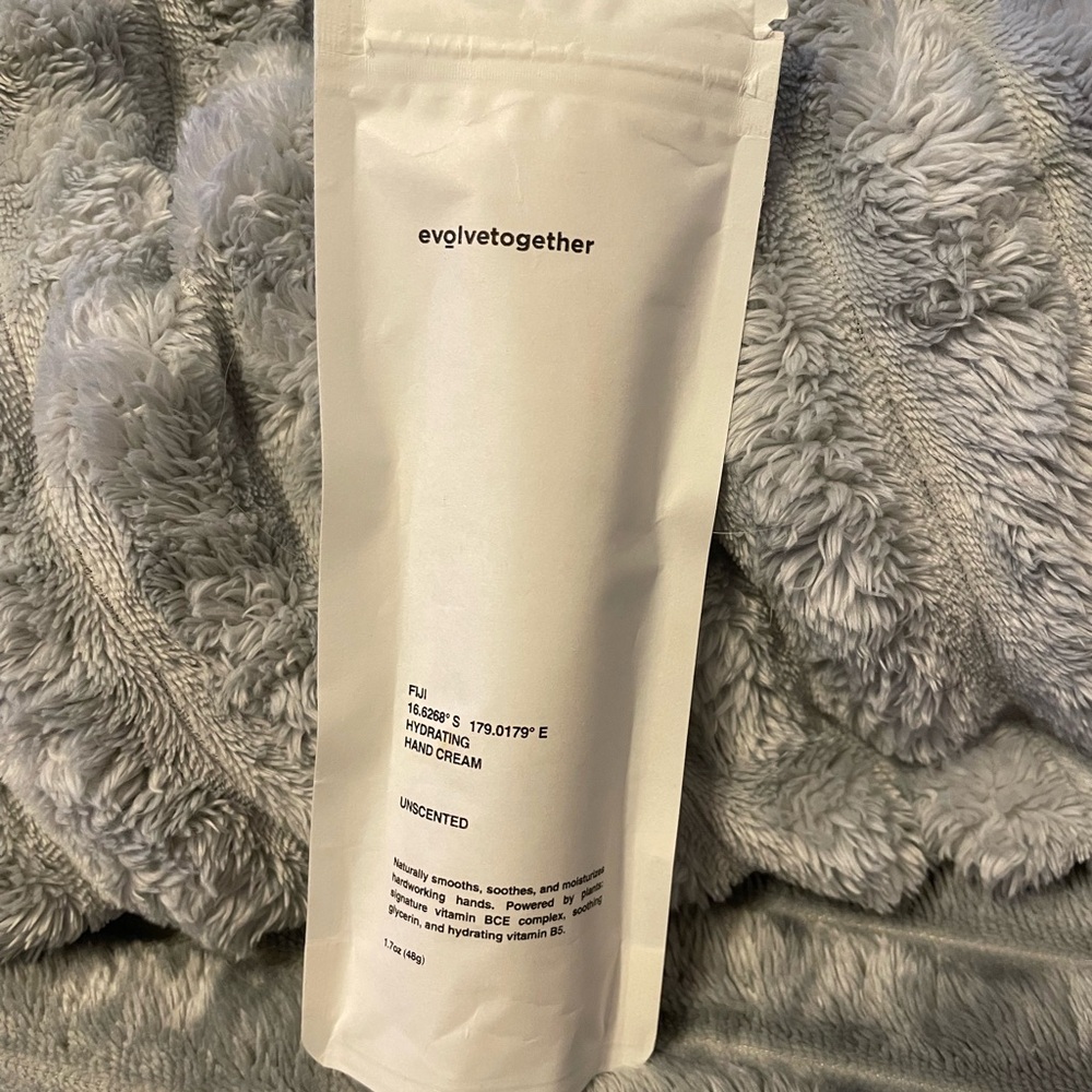 Together White Hydrating Hand Cream